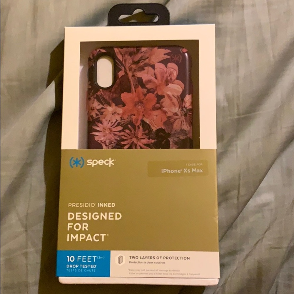 Speck case for the iPhone XS Max!!!!!!!!